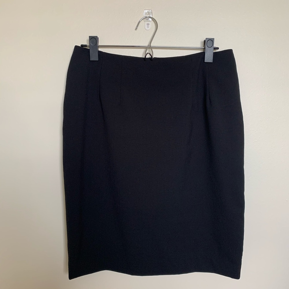 H&M Black Pencil Skirt